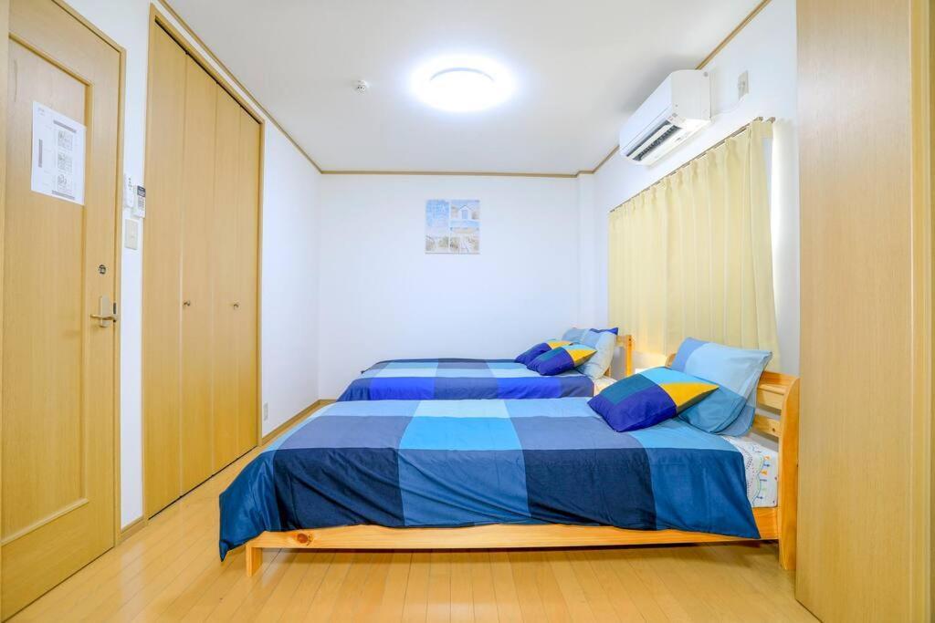 鶴橋駅徒歩2分 トイレ浴室複数あり3階建て一軒家車庫付き Apartman Oszaka Kültér fotó