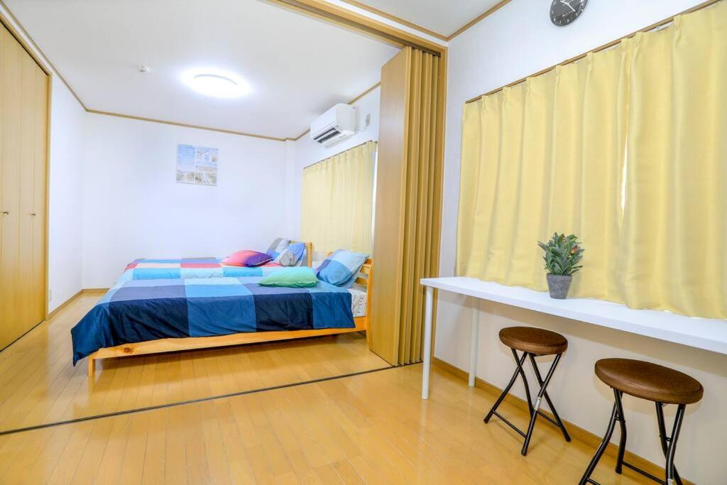 鶴橋駅徒歩2分 トイレ浴室複数あり3階建て一軒家車庫付き Apartman Oszaka Kültér fotó